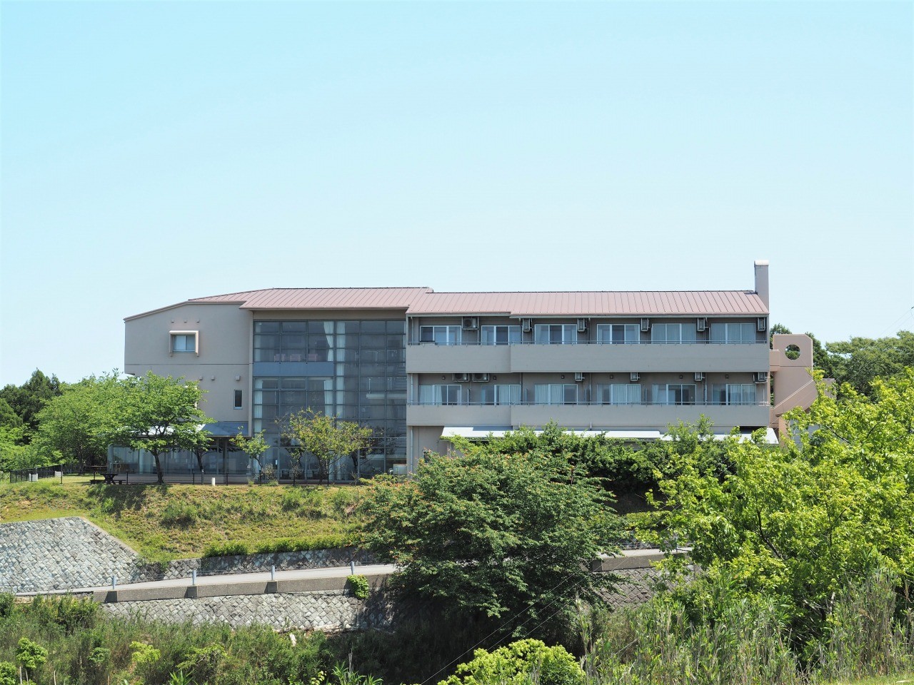 ホテルの全景