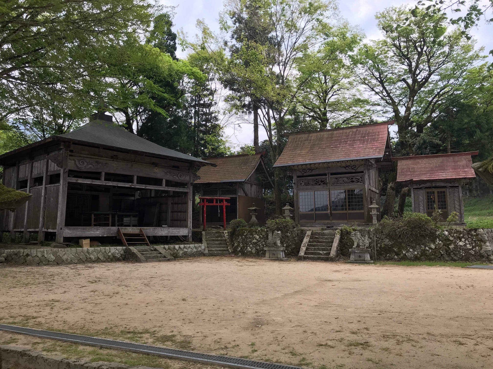 八幡神社