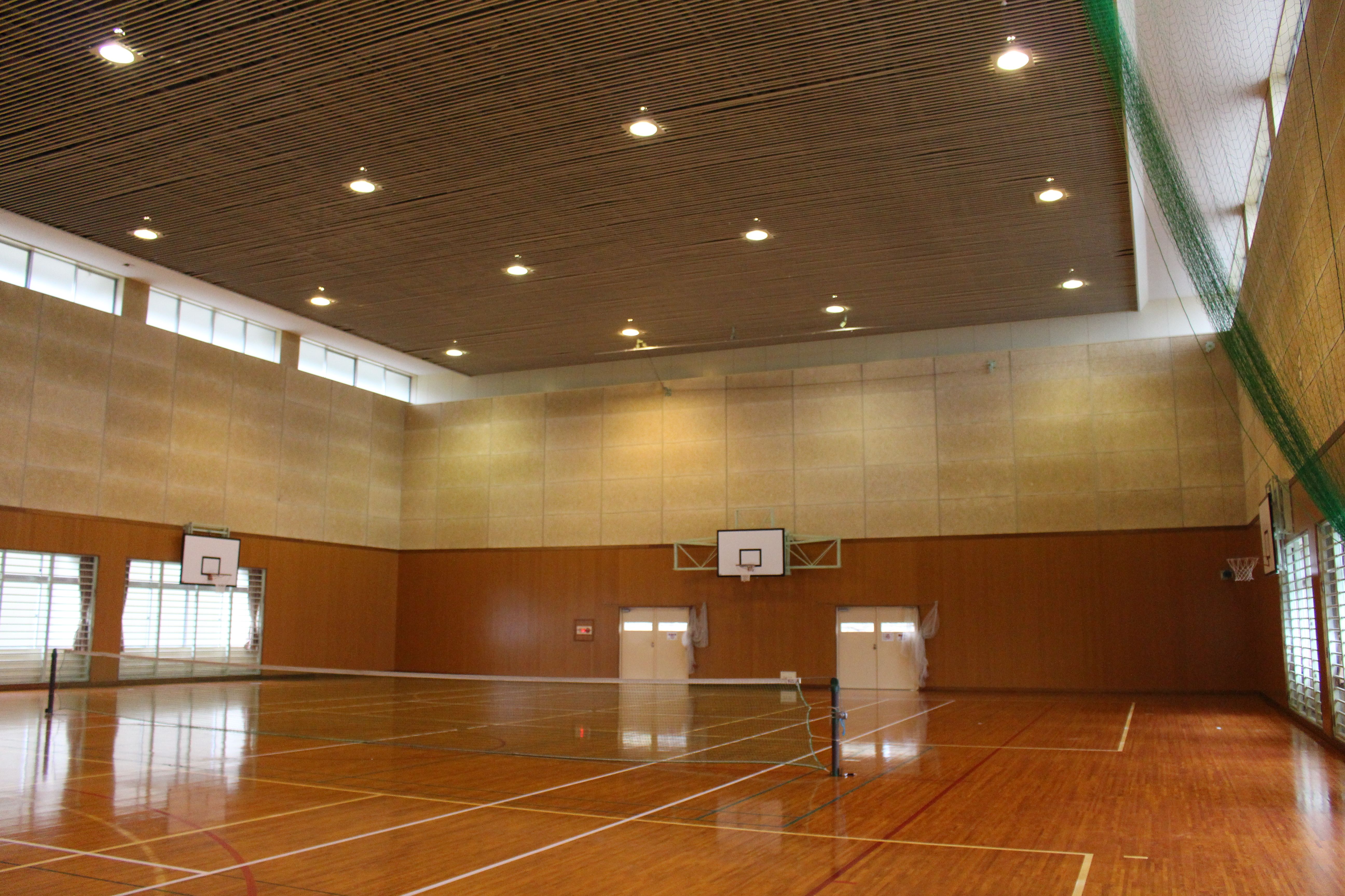 体育館内観